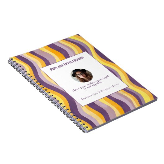 Personalized Lavender and Yellow Wave Patterned  Notitieboek (Rechterzijde)
