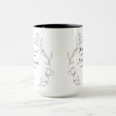 Personalized Mom Nana est year wildflower Mug (Centre)
