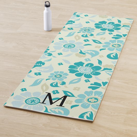 Personalized monogram elegant floral pattern yogamat (In situ)