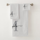 Personalized Monogram Gray & White Stripes (En situation)