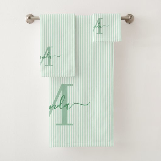Personalized Monogram Green & White Stripes (En situation)