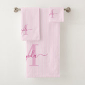 Personalized Monogram Pink & White Stripes Bad Handdoek (Insitu)