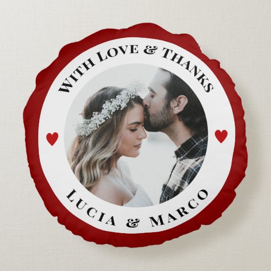 Personalized Photo in WhiteCircle with Red Heart Rond Kussen (Achterkant)