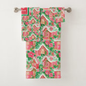 Personalized pink and green Christmas preppy towel (En situation)
