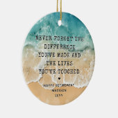 Personalized Retirement Modern Blue Ocean Beach Keramisch Ornament (Rechts)