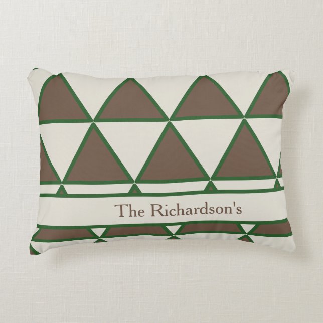 Personalized Sage Green Taupe Triangle Modern Chic Accent Kussen (Voorkant)