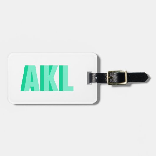 Personalized Shadow Monogram Pastel Green Custom Bagagelabel (Voorkant horizontaal)