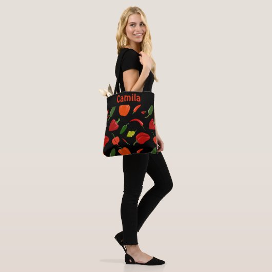Personalized Spicy Peppers Pattern Tote Bag (Sur le modèle)