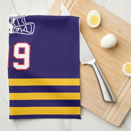 Personalized Sports Towel | Custom Football Player Theedoek (Quarter Fold)