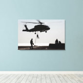 Personeel snel-touw uit een SH-60F Canvas Afdruk (Insitu (Houten vloer))