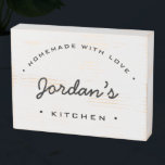 Personnalisé fait maison avec amour Ma cuisine Rus<br><div class="desc">Découvrez notre enseigne personnalisée "Maison faite avec amour" Cuisine Rustique Boite en Bois, un ajout charmant et personnalisable à votre décor de cuisine ou un cadeau chaleureux pour les amateurs de cuisine. Keepsaké customisé : Ce panneau en bois rustique peut être personnalisé avec votre nom, en faisant un gardien chéri...</div>