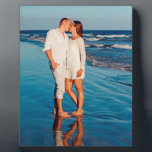 Personnalisez cette Plaque Photo avec votre photo!<br><div class="desc">Ajoutez votre photo préférée à cette plaque dans la zone personnaliser. Les idées amusantes sont mariage,  vacances,  enfants,  petits enfants,  animal de compagnie ou votre petit ami ou petite amie. Grand cadeau pour Noël,  anniversaires ou "Saint Valentin".</div>