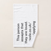 personne accepte qu'ils soient aimés. (Serviette à main)