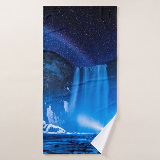 PERSONNE EN FACE DES CHUTES D'EAU PENDANT LA NUIT (Serviette de bain)