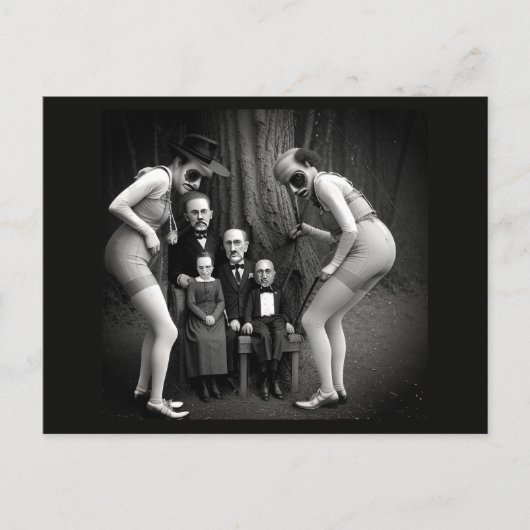 Personnes Bizarres dans la Carte Postale des Bois (Devant)