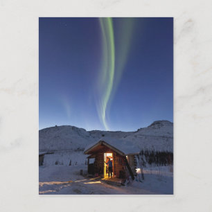 Persoon staat voor de deur van de Caraïben Bluff Briefkaart