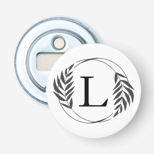 Persoonlijk gegraveerd geschenk met monogram button flesopener