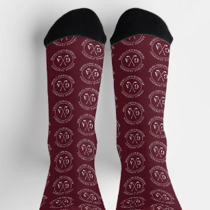 Persoonlijk golfmonogrampatroon bordeauxrood sokken