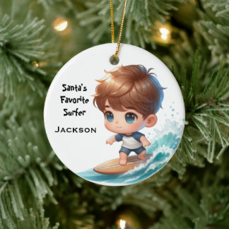 Persoonlijk leuk klein kind surft keramisch ornament