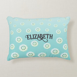 Persoonlijk lichtblauw bloemmotief accent kussen