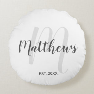 Persoonlijk modern schrift monogram & familienaam rond kussen