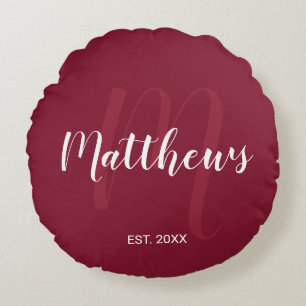 Persoonlijk modern script monogram & naam van fami rond kussen