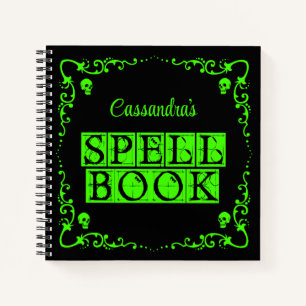 Persoonlijk toverboek in groene goth-stijl notitieboek