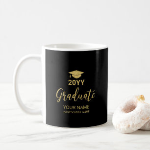 Persoonlijke afstudeercadeau mok in goud en zwart