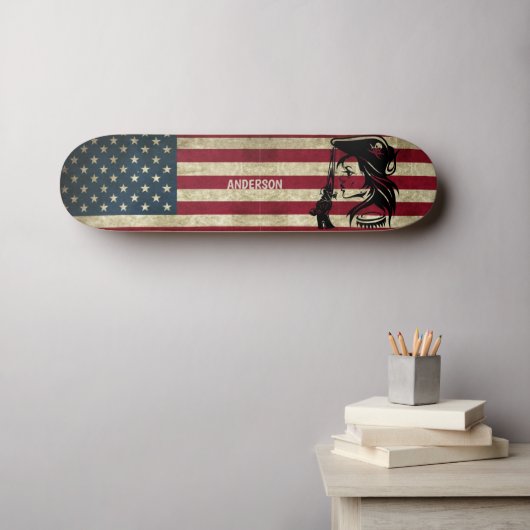 Persoonlijke Amerikaanse piraat Lady Skateboard (Muurkunst (Horizontaal))