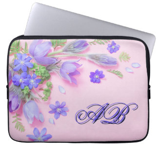 Persoonlijke bloemrijke monogram laptophoes – 13" laptop sleeve