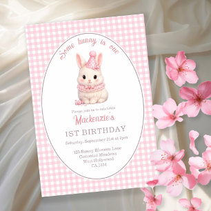 Persoonlijke Gingham Some Bunny Is One Verjaardag Kaart