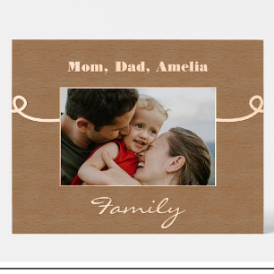 Persoonlijke houten fotolijst met familienaam gegraveerde lijstjes