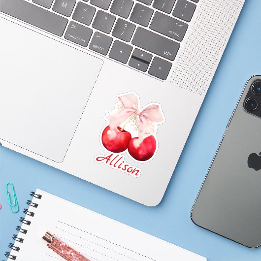 Persoonlijke Kers Coquette Roze Strik Snit Sticker (Laptop met iPhone)