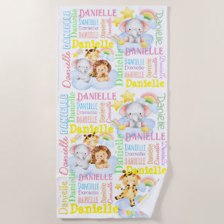 Persoonlijke lange meisjesnaam met babydieren strandlaken