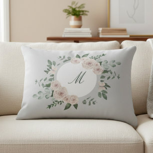 Persoonlijke monogram kussen bloemenkrans