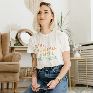 Persoonlijke naam de vrouw de mythe de legende t-shirt