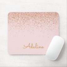 Persoonlijke naam met gouden glitters in monograms