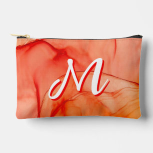 Persoonlijke op maat gemaakte monogrammake-up en a etui