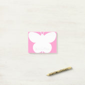 Persoonlijke Post-it® notes met schattige vlinder (Op bureau)