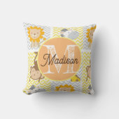 Persoonlijke regenboogkussen met initialen kussen (Voorkant)