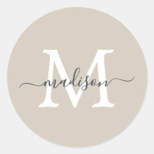 Persoonlijke scriptnaammonogram warm beige ronde sticker