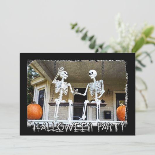 Persoonlijke Skeletons Halloween Party Kaart (Staand voorkant)