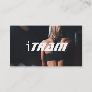 Persoonlijke trainer oefent fitness uit visitekaartje