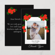 Persoonlijke trouwfoto met rode rozen zwart
