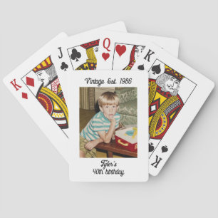 Persoonlijke verjaardagskaart met vintage foto pokerkaarten