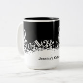 Persoonlijke witte joumloge muzieknotities op zwar tweekleurige koffiemok (Voorkant links)