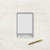 Persoonlijke ZWARTE EN WITTE ZIG ZAG-grens Post-it® Notes (Op bureau)