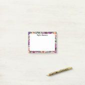Perzik & Paarse Bloemmotief Naam in Script Post-it® Notes (Op bureau)