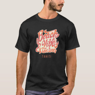 Perziken en tan lijnen in het Caribisch gebied T-shirt