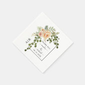 Perzikkoraalbloemen, boog- en monogram bruiloft servet (Hoek)